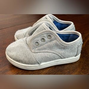 TOMS Baby Boy Girl Gray Velcro Shoes 5
